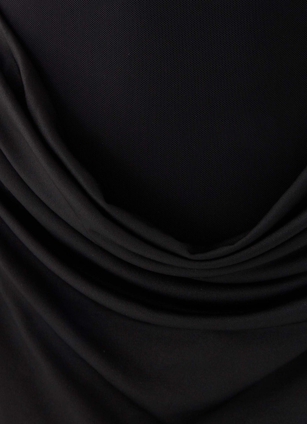 Liloura Maxi Dress - Black